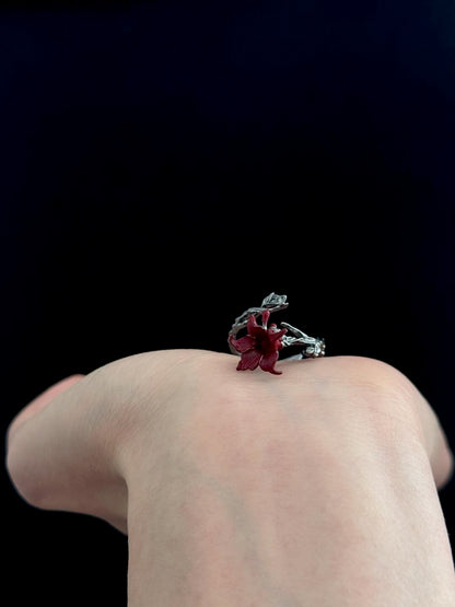 Datura Stramonium | Broken Mandrake Flower Statement Ring (Y2K Limited)