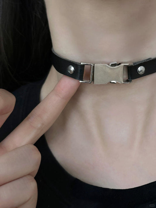 Degradation Choker | Minimalist Elegance & Bold Design (Limited Edition)