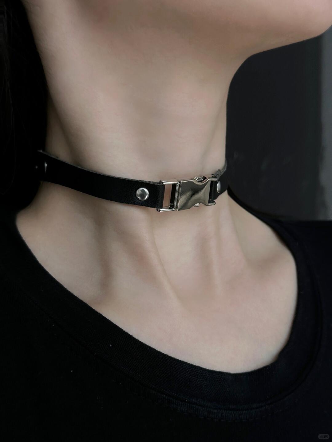 Degradation Choker | Minimalist Elegance & Bold Design (Limited Edition)