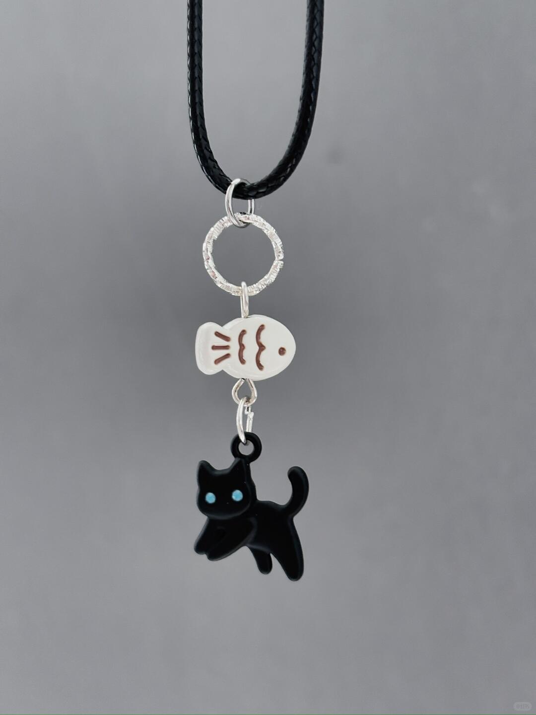 Fishwhisker Necklace | Playful Cat Charm & Whimsical Design (Limited Edition)