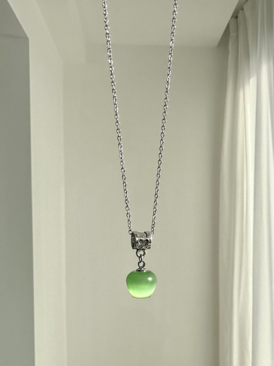 Green Apple Soda Necklace | Refreshing Elegance & Playful Design (Limited Edition)