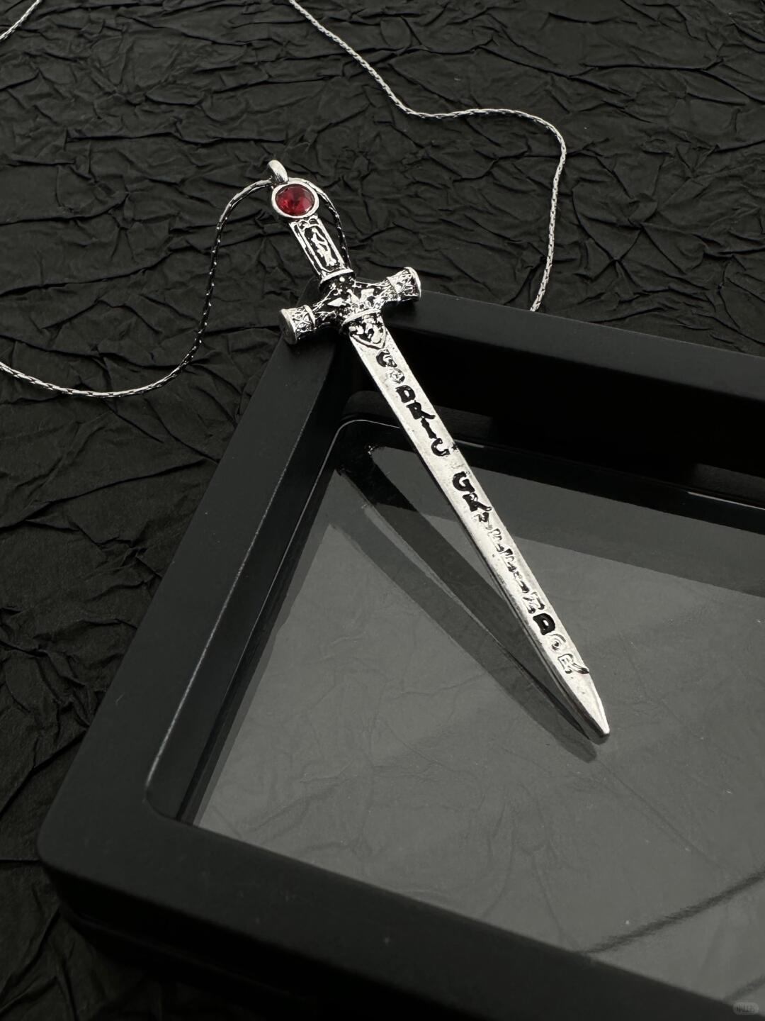 Gryffindor Sword Necklace | Born to Belong to the Flames (Limited Edition)