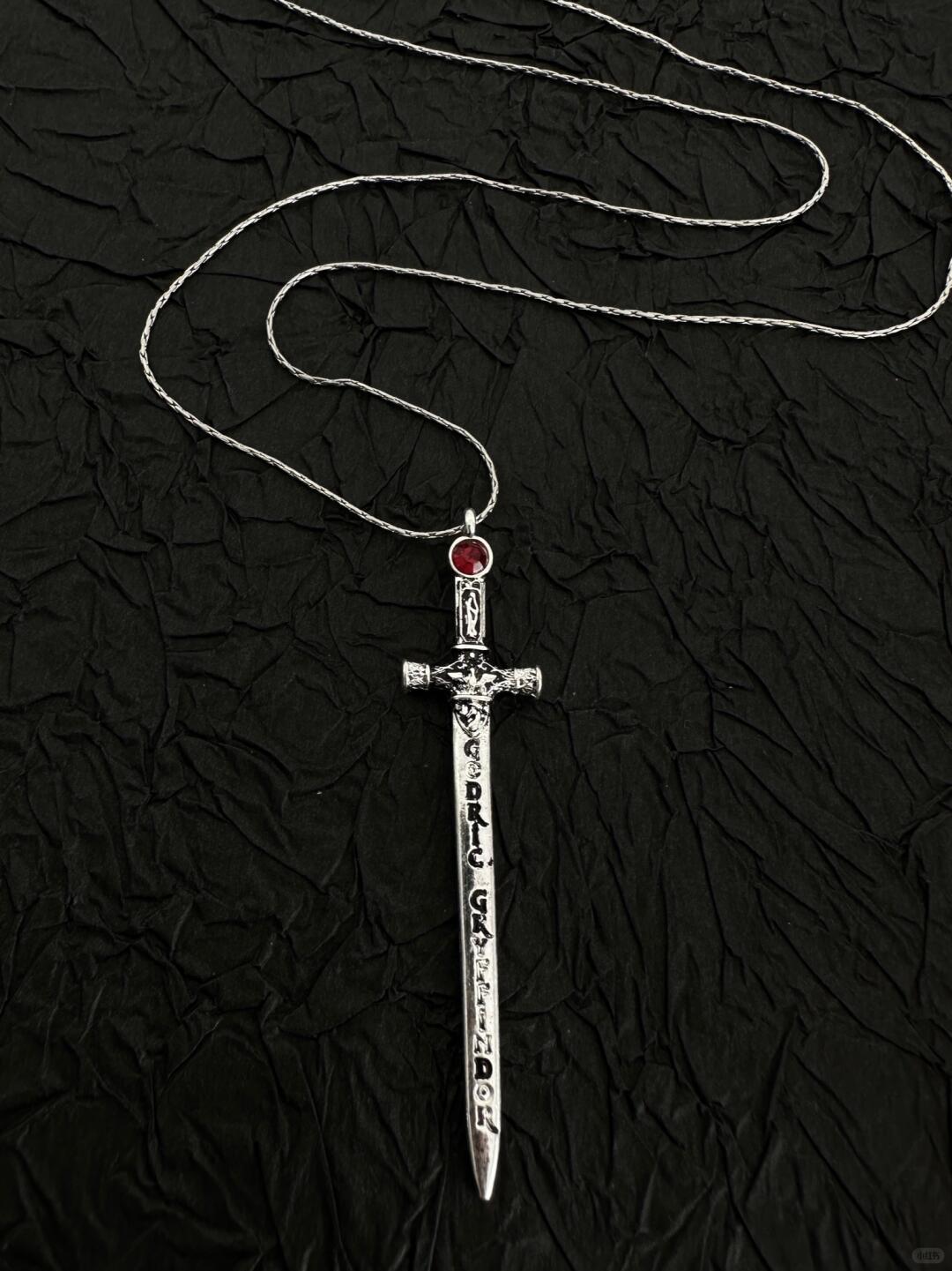 Gryffindor Sword Necklace | Born to Belong to the Flames (Limited Edition)