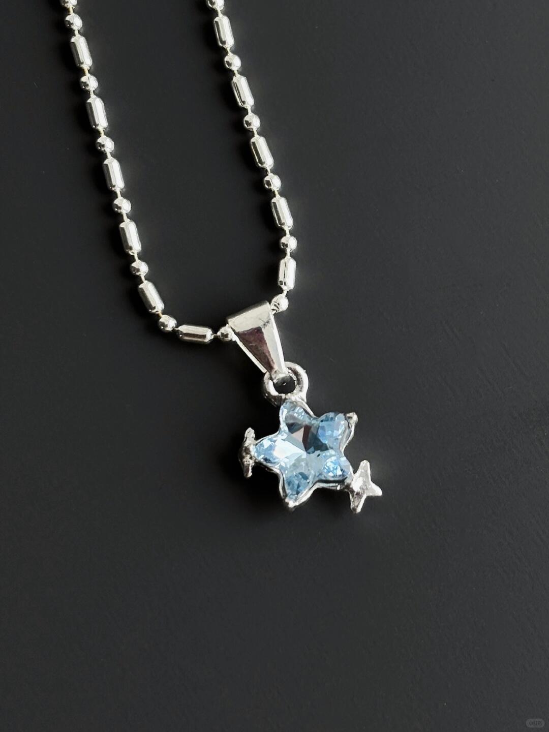 Icy Stardust Necklace | Celestial Elegance & Poetic Design (Limited Edition)