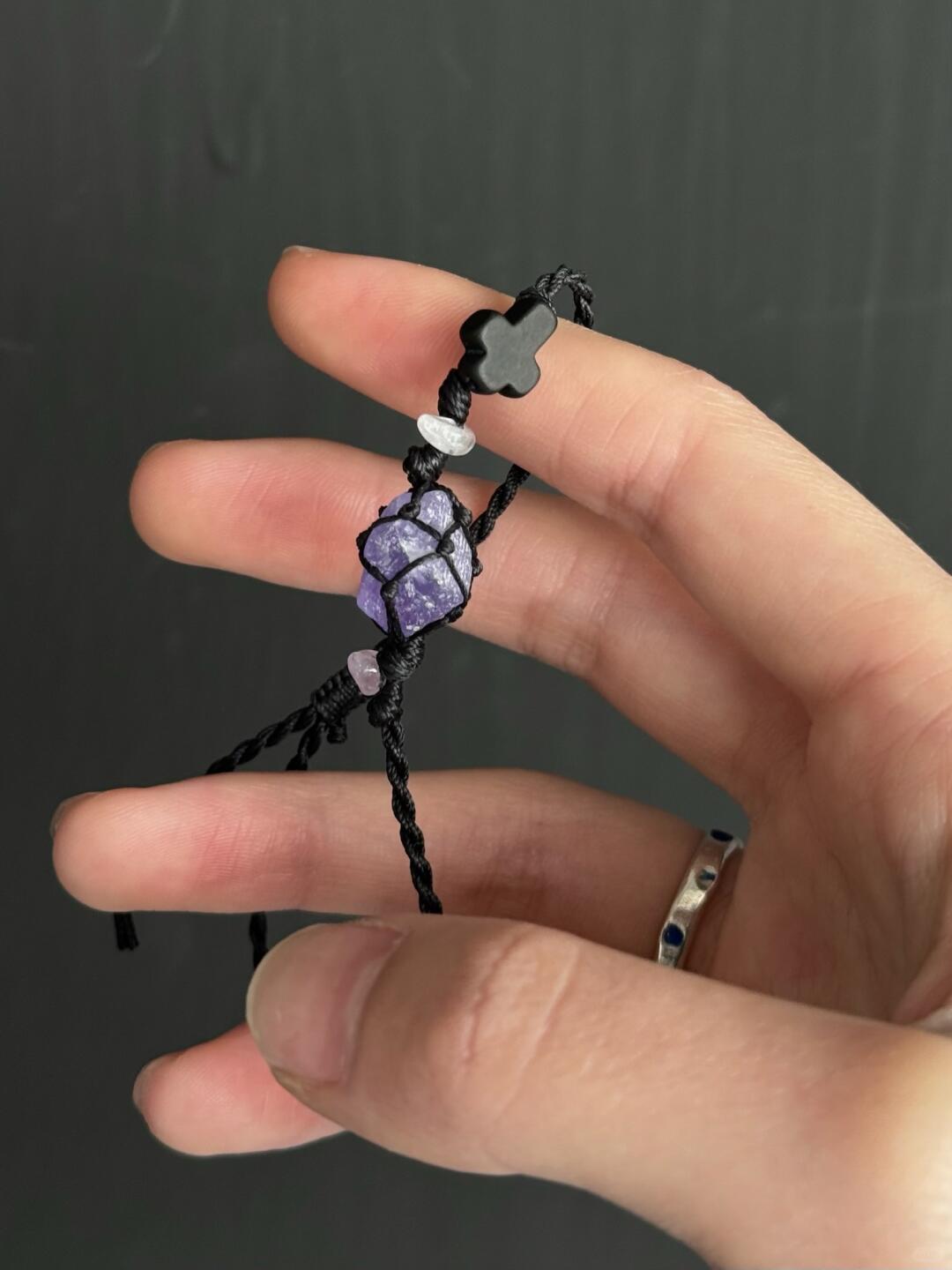 Kynthia Bracelet: Violet Amethyst Chain for Cosmic Mystery Seekers