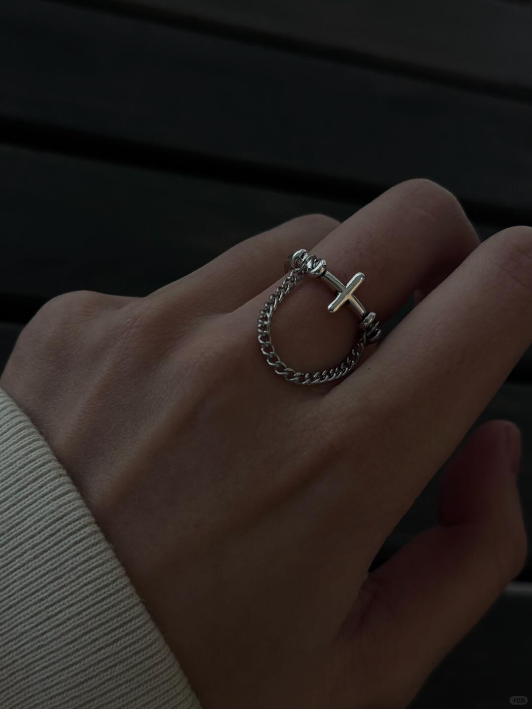 Camus L’aube Viendra | Rebirth Cross Ring (Y2K Limited)