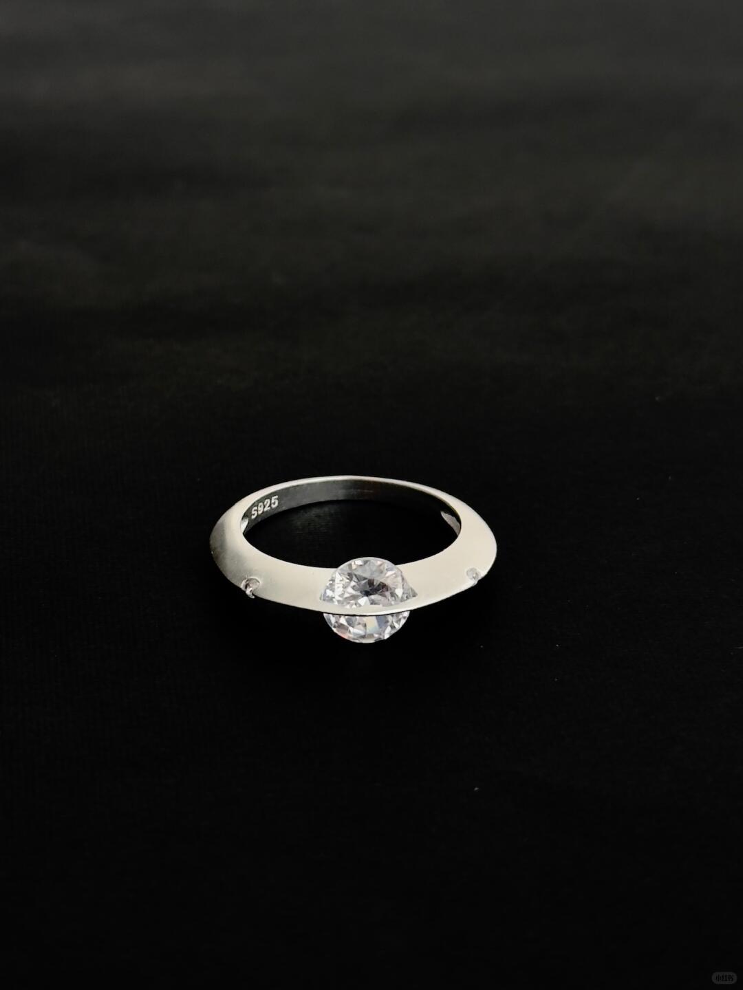 Lucida | Milky Way Star Ring – Rare Celestial Silver-Plated Band (Y2K Limited)
