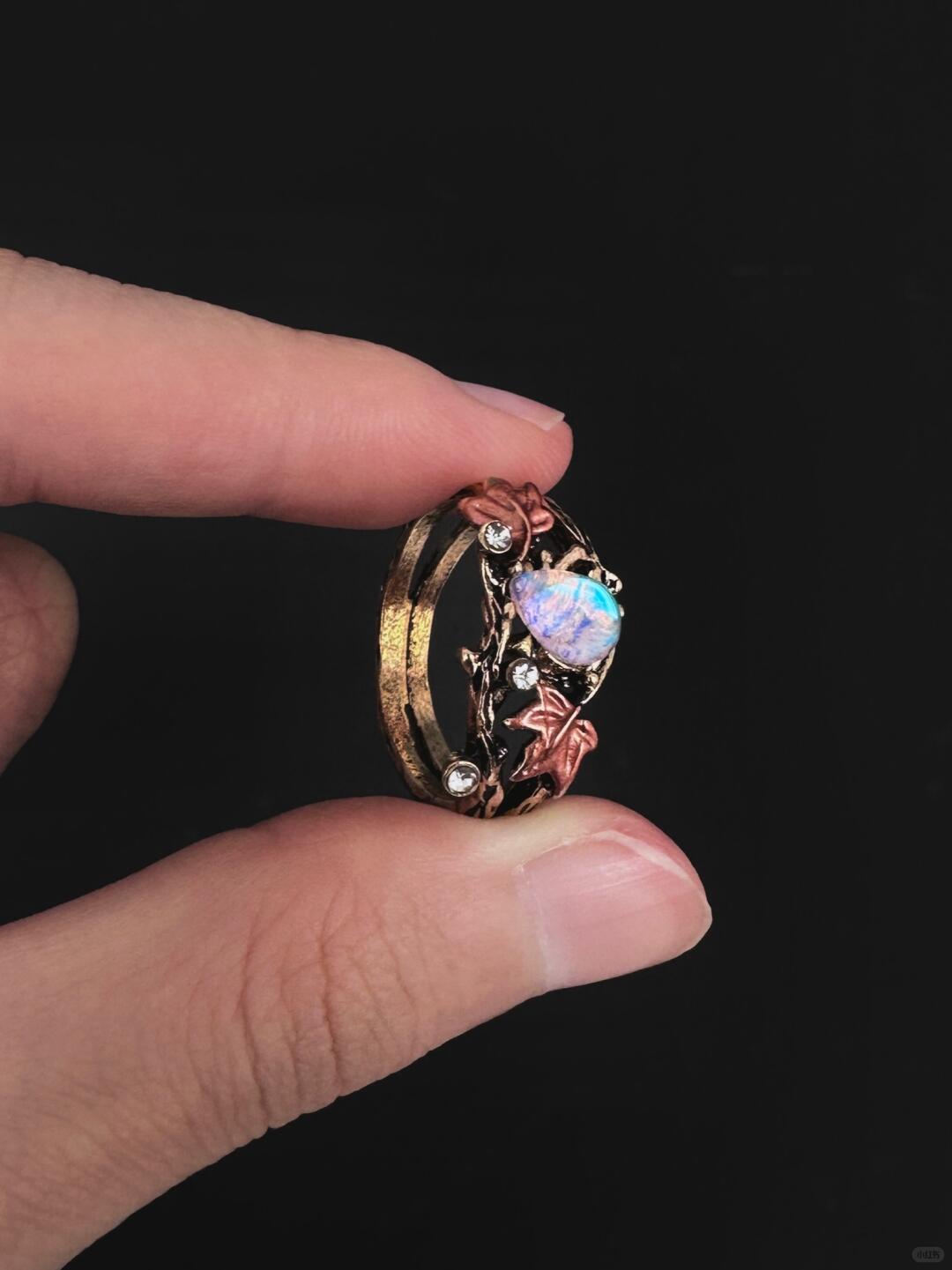 https://y2bling.com/products/maple-language-ring