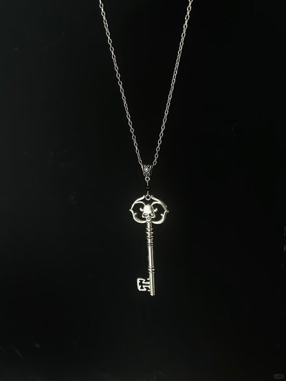 Dark Key of Nevermore | Raven’s Necromantic Key Pendant (Y2K Limited)
