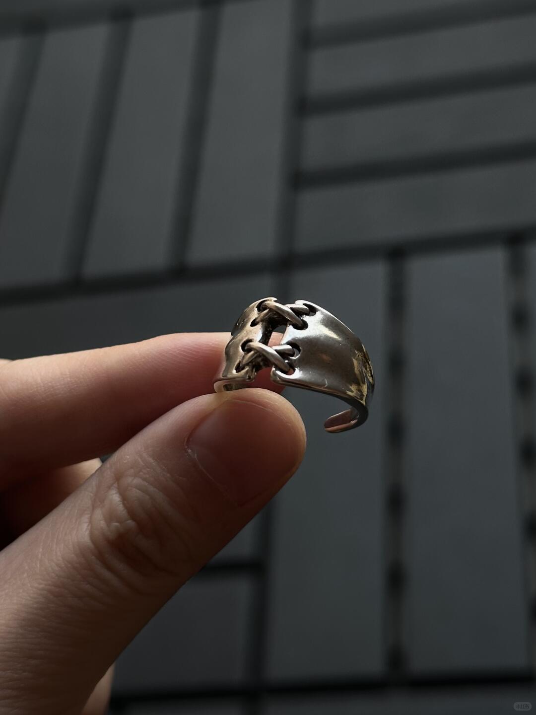 Noelia Towers | “Bondage. Rule. Obedience.” Ring for the Unpossessed