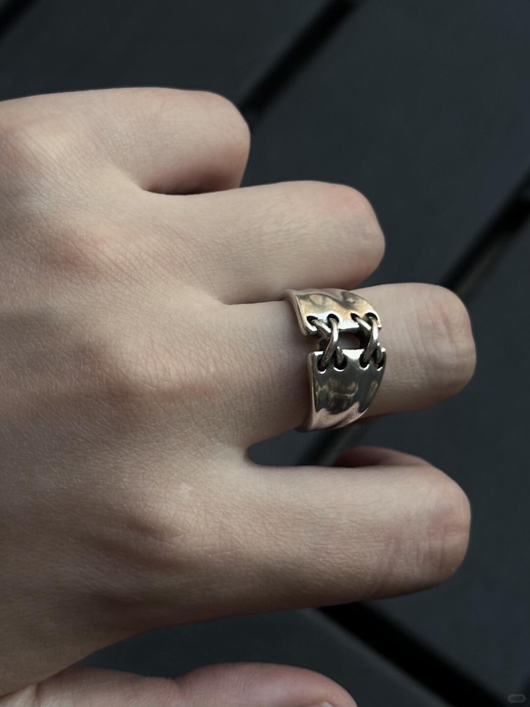 Noelia Towers | “Bondage. Rule. Obedience.” Ring for the Unpossessed