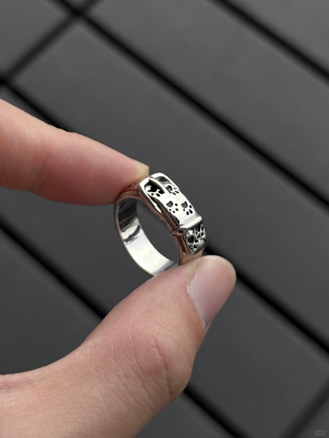 Puppy’s Strap Ring | Traces of Love (Limited Edition)
