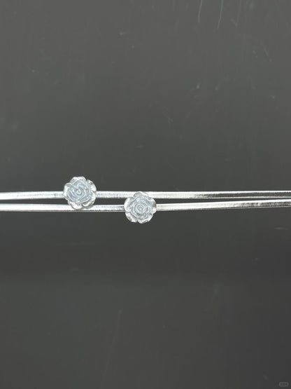 Roses under Moonlight Choker | Silver Elegance & Poetic Design (Limited Edition)