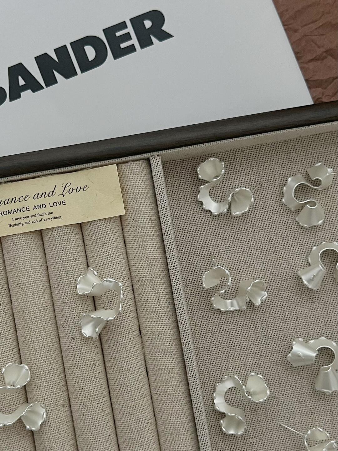 Y2Bling Sigh in Silver Earrings | Cold Satin (Limited Edition)
