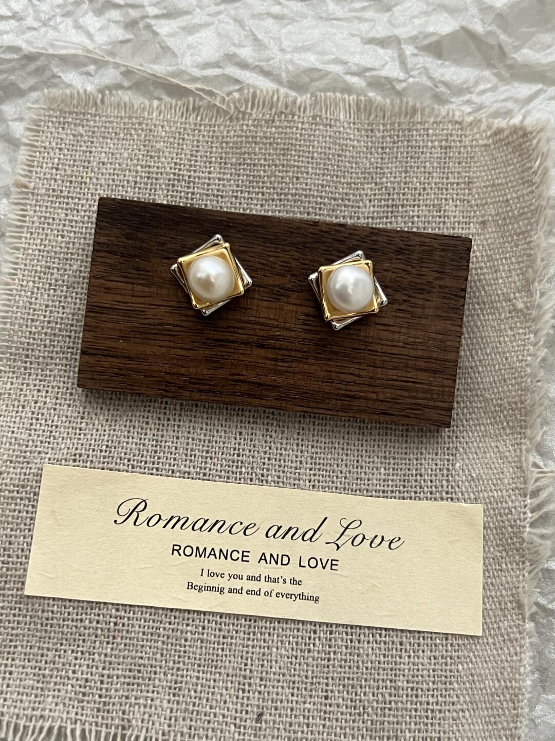 Y2Bling Stacked Pearl Earrings | Stacked Pearl (Limited Edition)
