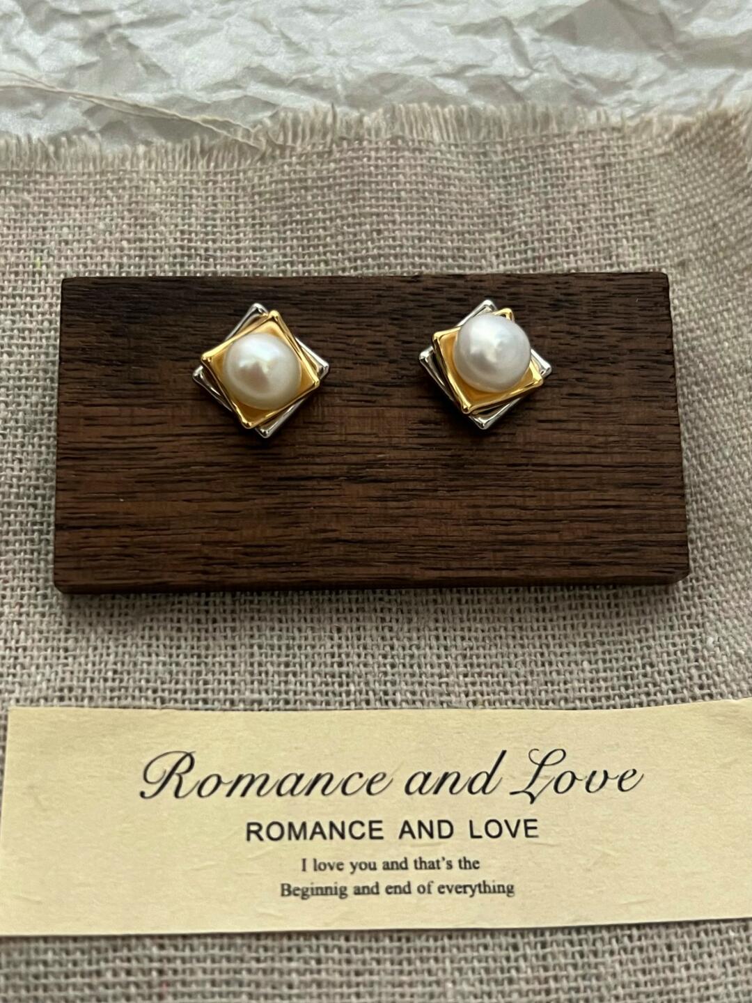 Y2Bling Stacked Pearl Earrings | Stacked Pearl (Limited Edition)