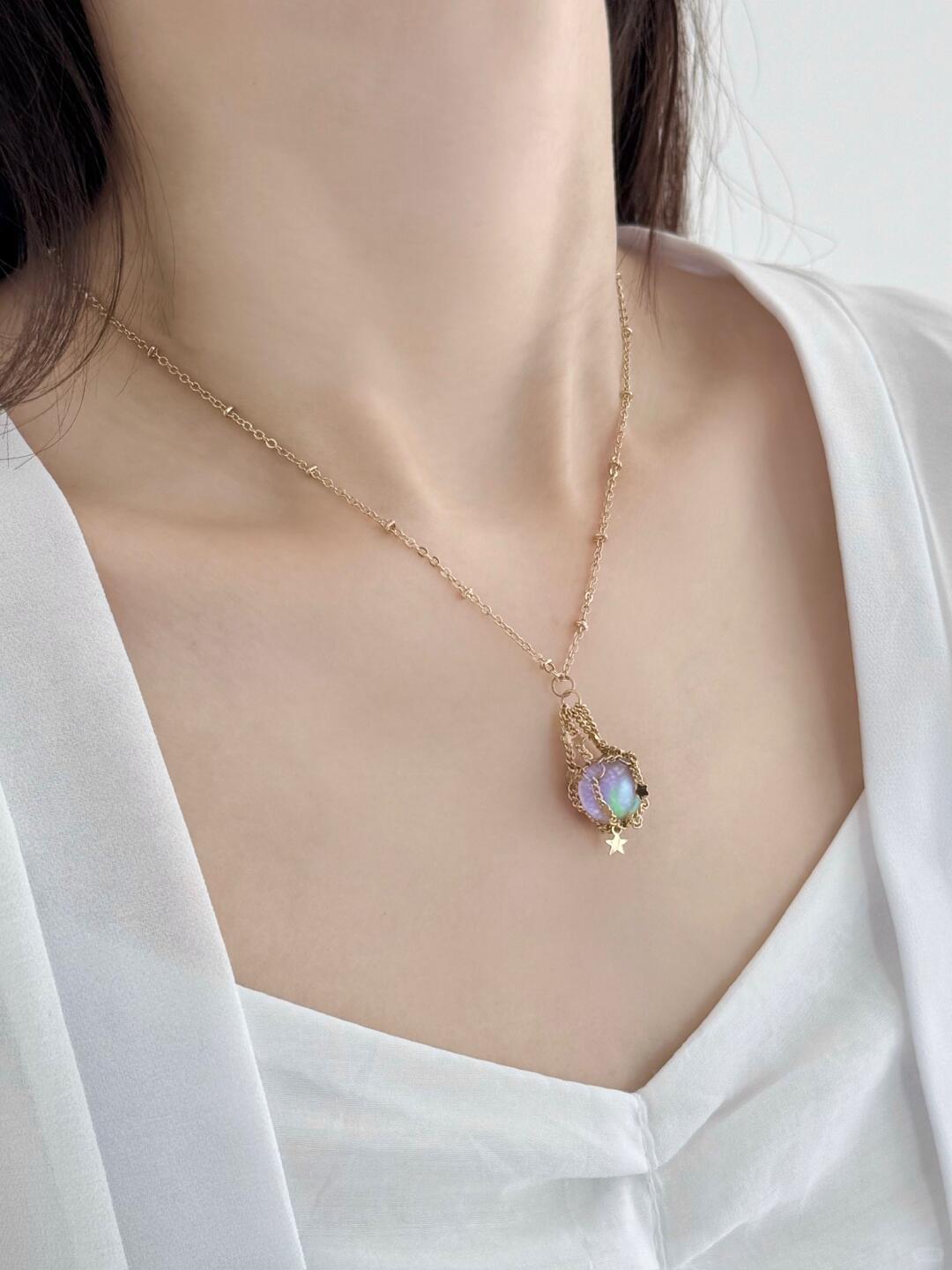 Star Dreamcatcher Necklace | Celestial Elegance & Poetic Design (Limited Edition)
