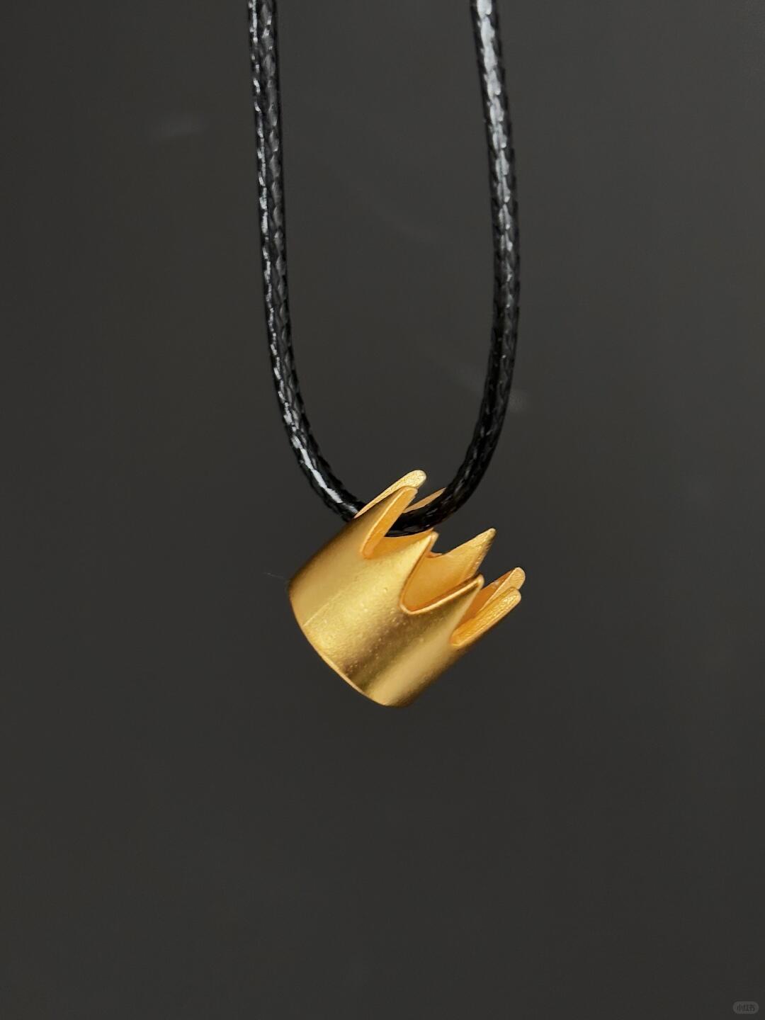 Stellar Corona | Crown of Stars Pendant Necklace (Y2K Limited)