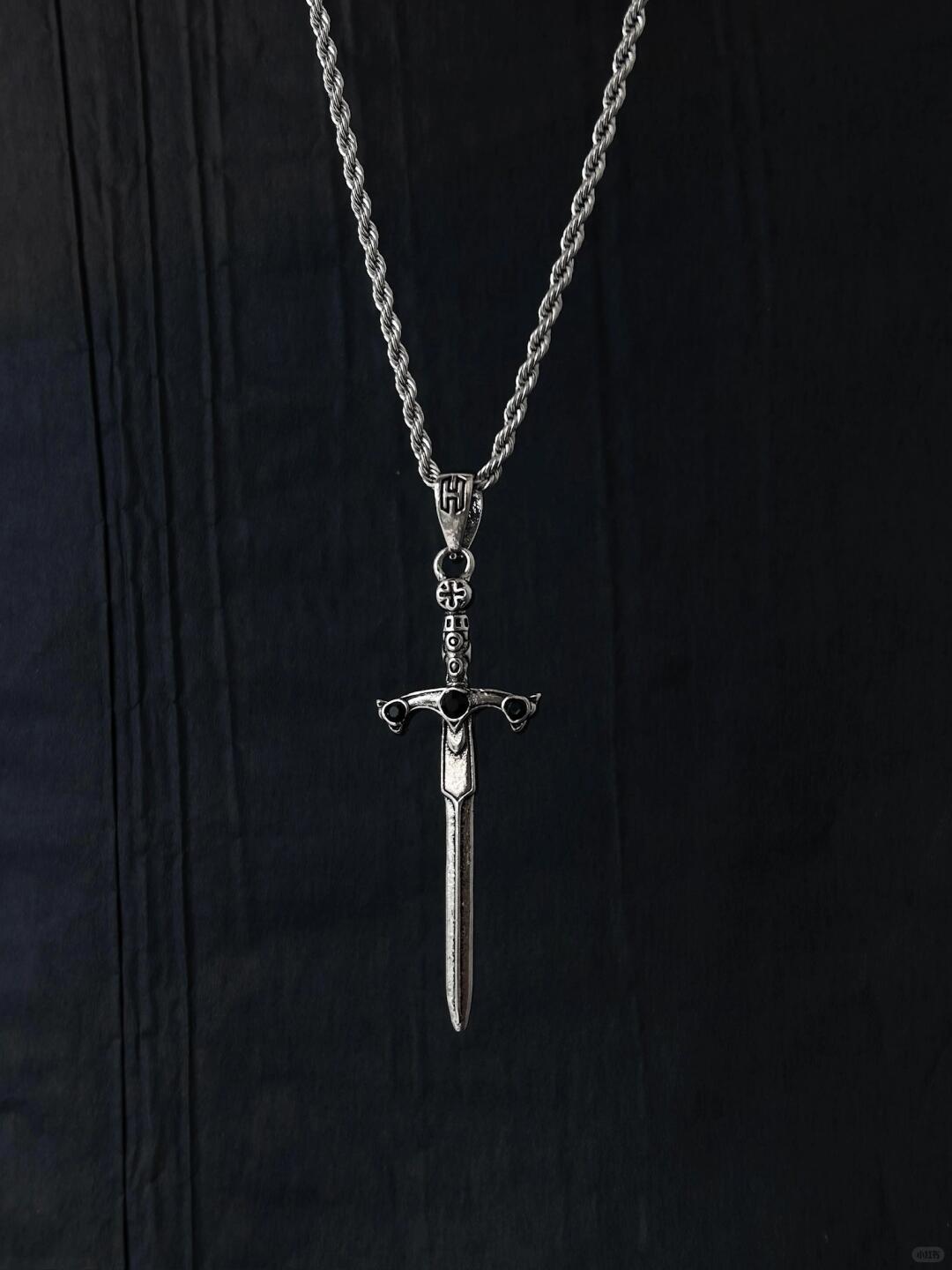 Sword Soul Necklace | Cold Elegance & Shadows (Limited Edition)