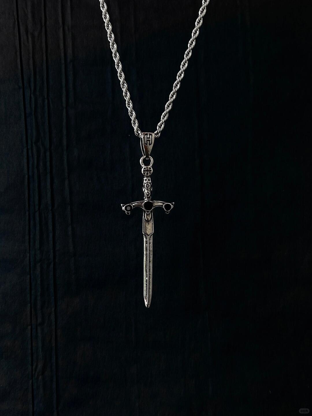 Sword Soul Necklace | Cold Elegance & Shadows (Limited Edition)