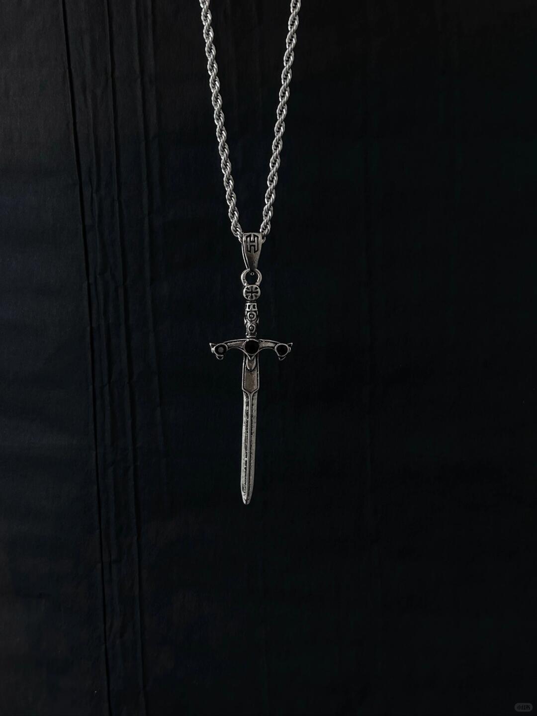 Sword Soul Necklace | Cold Elegance & Shadows (Limited Edition)