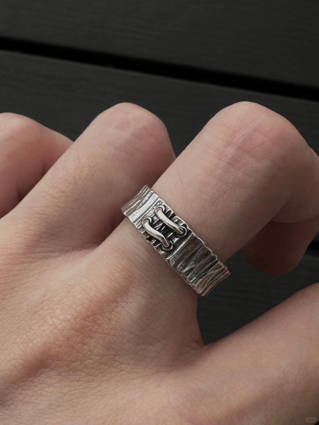Shackle Ring | Love as Restraint (Limited Edition)