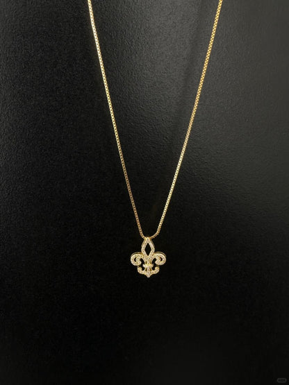Iris Necklace | Vintage Night Elegance & Handcrafted Design (Limited Edition)