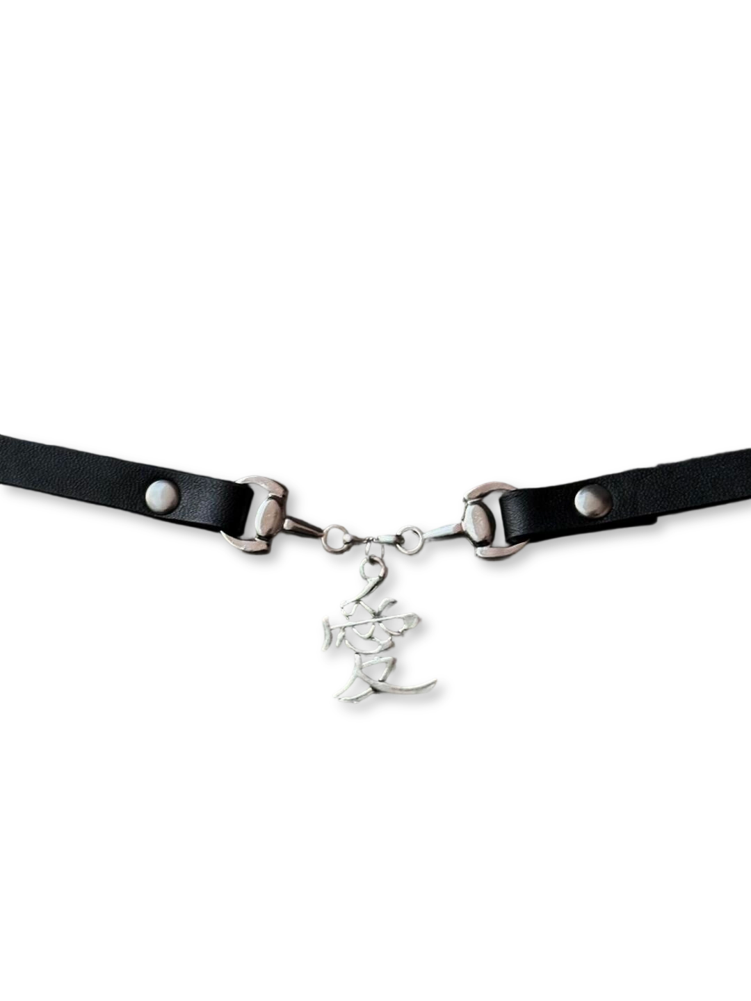 愛 Choker | Love Symbol Horse-Bit Necklace (Y2K Limited)