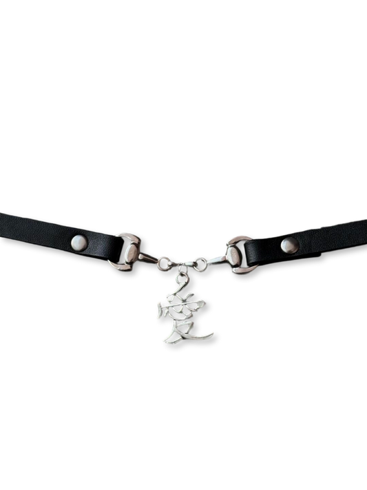 愛 Choker | Love Symbol Horse-Bit Necklace (Y2K Limited)