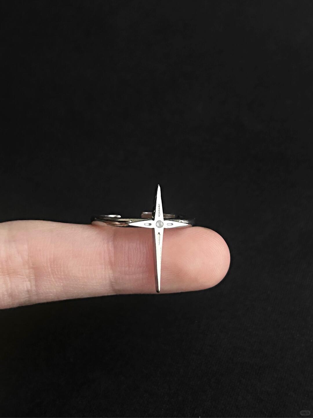 Camus commémorer | Existential Commemoration Ring (Y2K Limited)