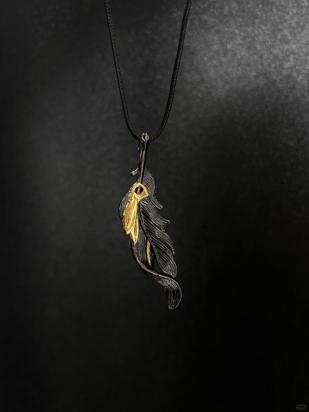 Déplumer Dawn Feather | Eternal Burning Wing Statement Necklace (Y2K Limited)