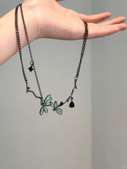 Libélula Necklace | Vintage Elegance & Poetic Design (Limited Edition)
