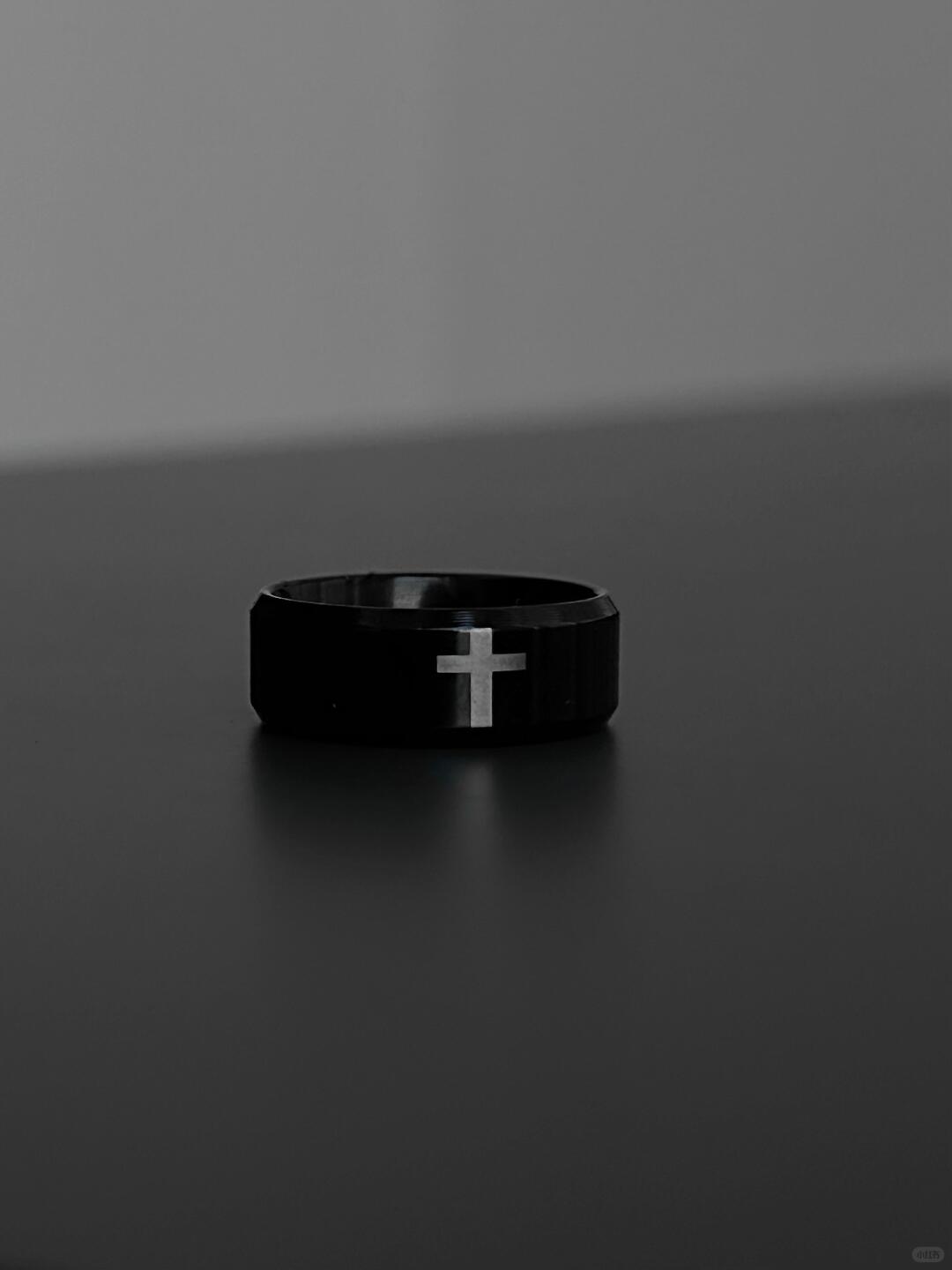Meditation Room | Reunion Darkroom Statement Ring (Y2K One-of-a-Kind)