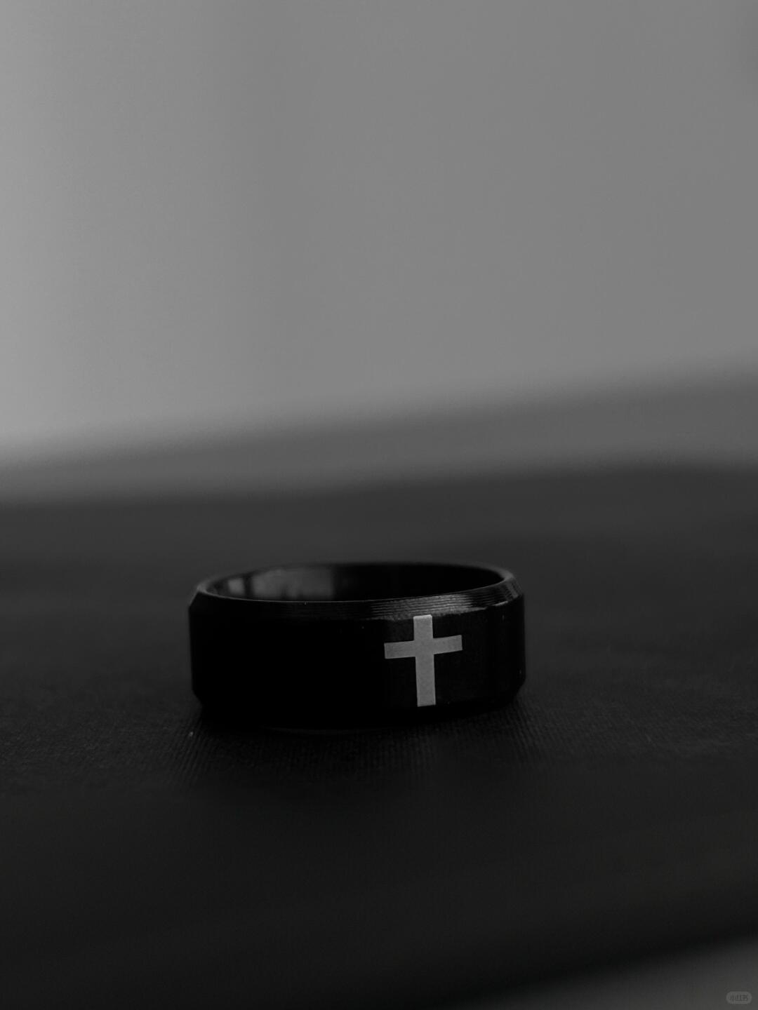 Meditation Room | Reunion Darkroom Statement Ring (Y2K One-of-a-Kind)